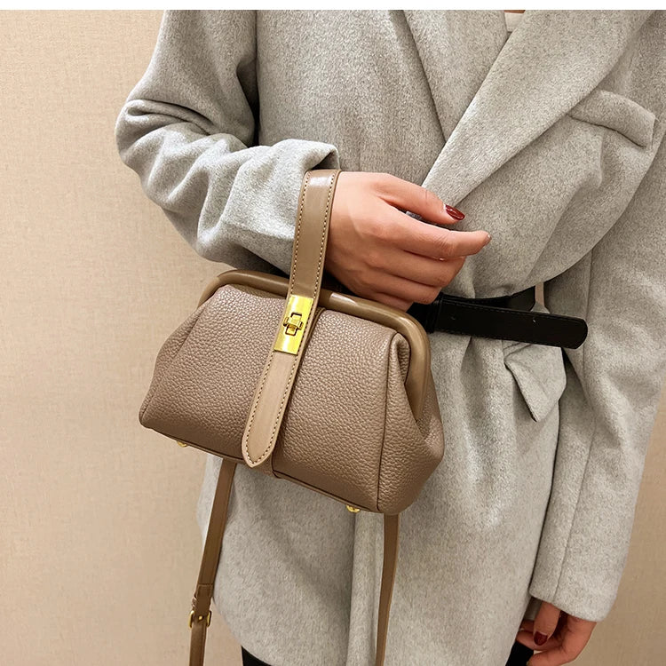 Women's Bags New Trend Handbags Quality Retro Designer Luxury Crossbody Bags Female Shopping Totes Shoulder Free Shipping