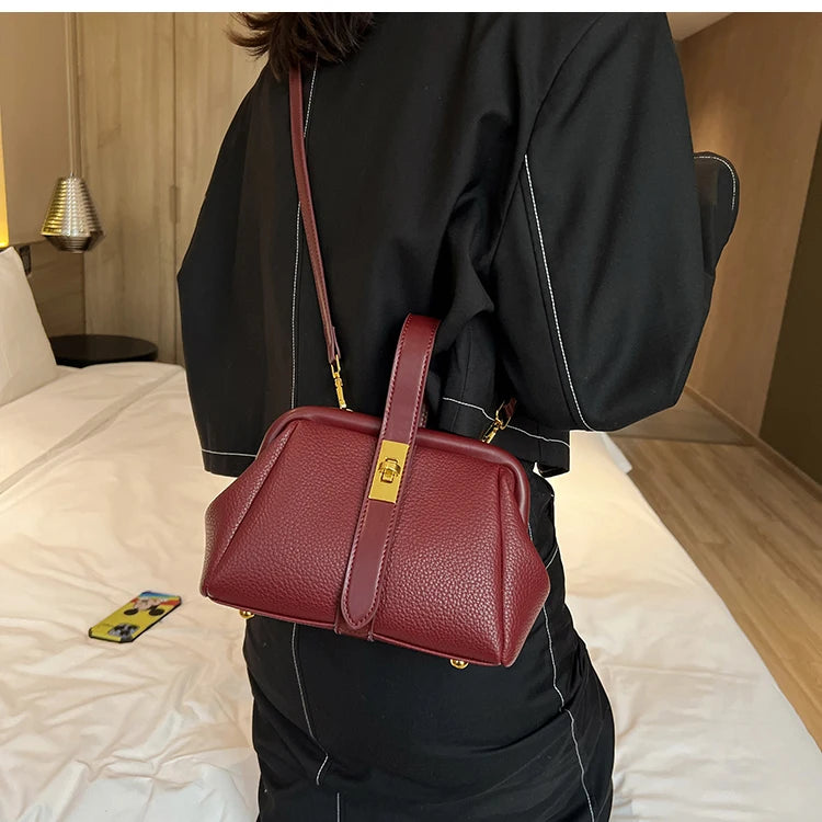 Women's Bags New Trend Handbags Quality Retro Designer Luxury Crossbody Bags Female Shopping Totes Shoulder Free Shipping