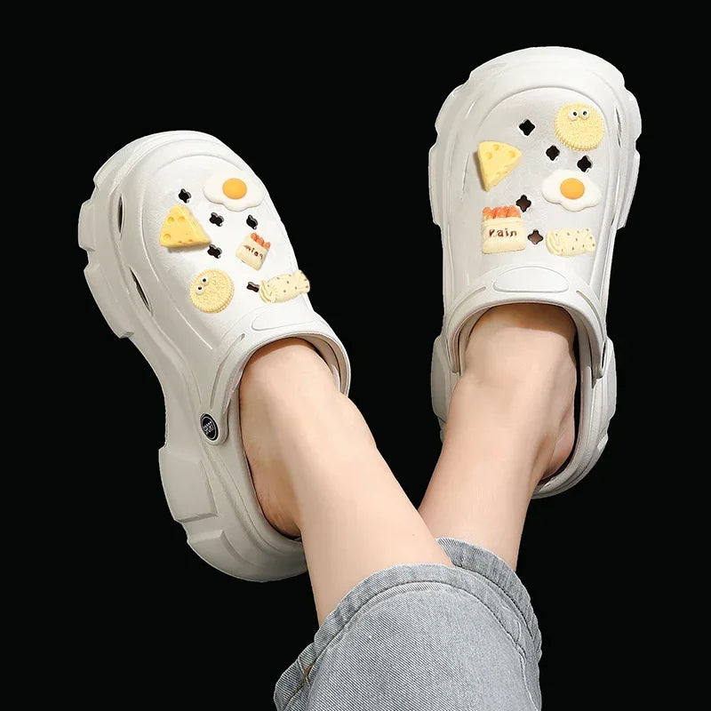 Beach Slippers Cute Cat Hole Garden Shoes for Women Slippers 2024 Summer High-Heeled Thick Sole Soft Sandals Outdoor